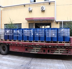 สภาพการแข็งตัวตัวอย่าง 10h 140C เครื่องประกอบความแรงดันสูง Epoxy Resin Insulator