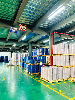 ความแข็งแรงในการดึงสูง ความทนทานต่อไฟ สารพัดธาตุอีโป๊กซี่สําหรับการละลายทางอุณหภูมิ > 320 °C